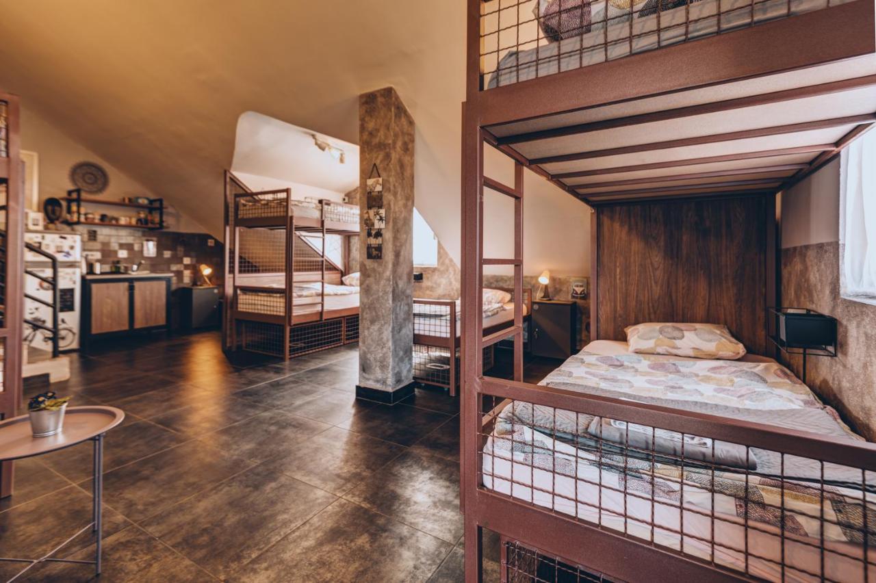Q Podgorica Beds,Rooms And More Esterno foto