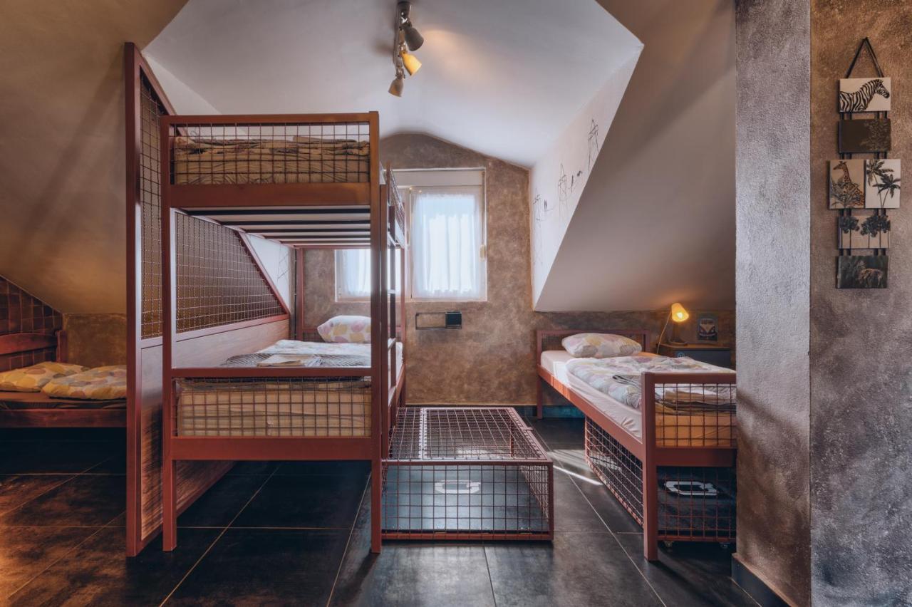 Q Podgorica Beds,Rooms And More Esterno foto